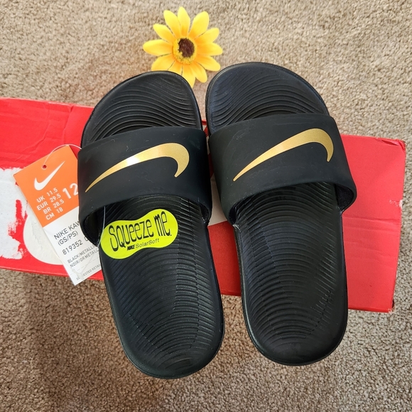 Nike Kawa Slides - Picture 2 of 5